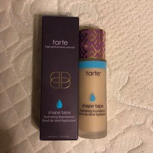 Tarte shape tape foundation